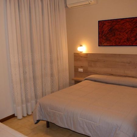 Hotel Pilotto Peschiera del Garda Extérieur photo