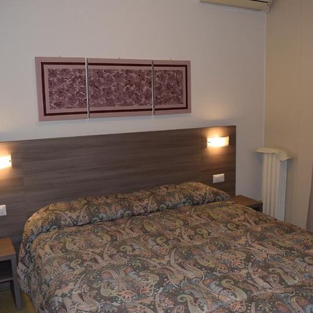 Hotel Pilotto Peschiera del Garda Extérieur photo
