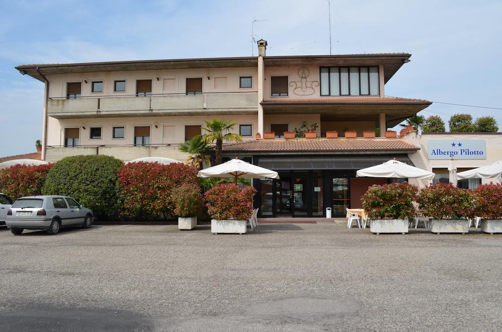Hotel Pilotto Peschiera del Garda Extérieur photo