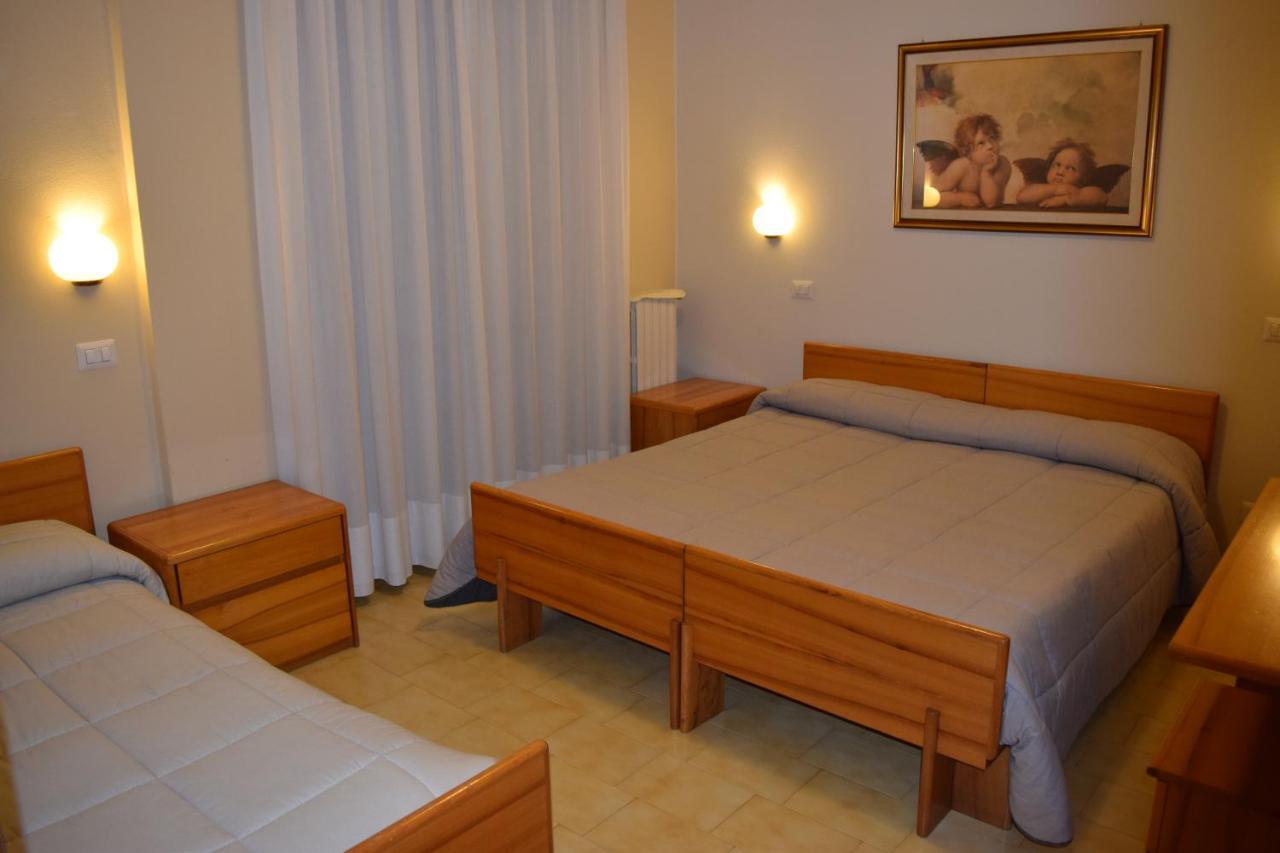 Hotel Pilotto Peschiera del Garda Extérieur photo