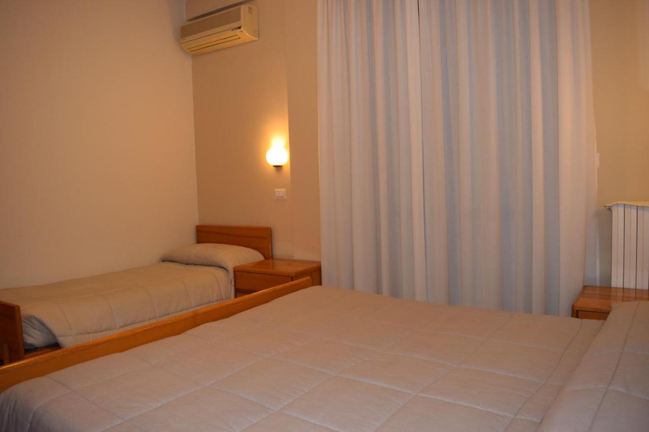 Hotel Pilotto Peschiera del Garda Extérieur photo