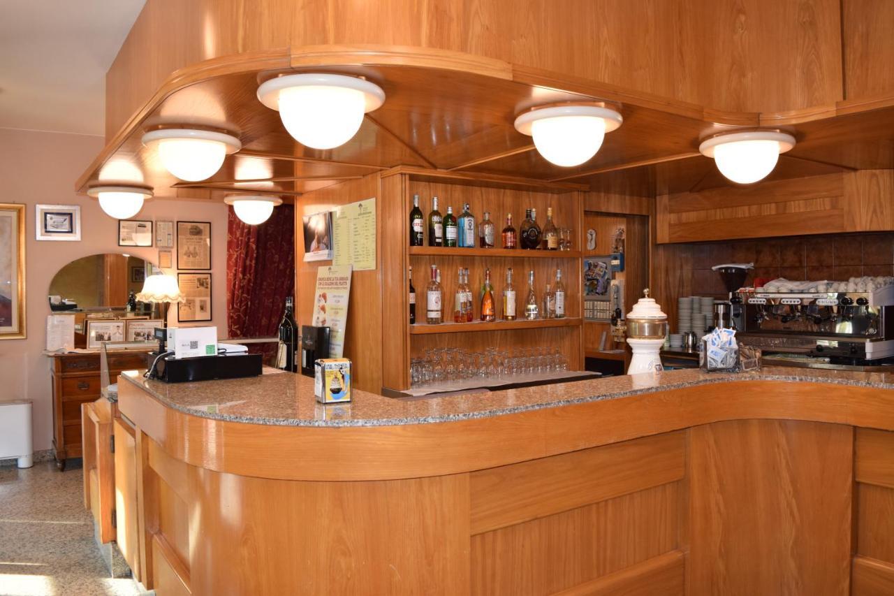 Hotel Pilotto Peschiera del Garda Extérieur photo