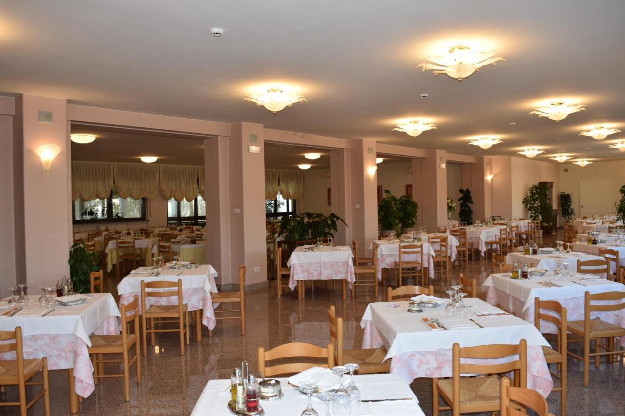Hotel Pilotto Peschiera del Garda Extérieur photo